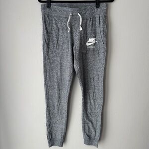 Nike Grey Women’s Sweatpants Scrub Pants size S